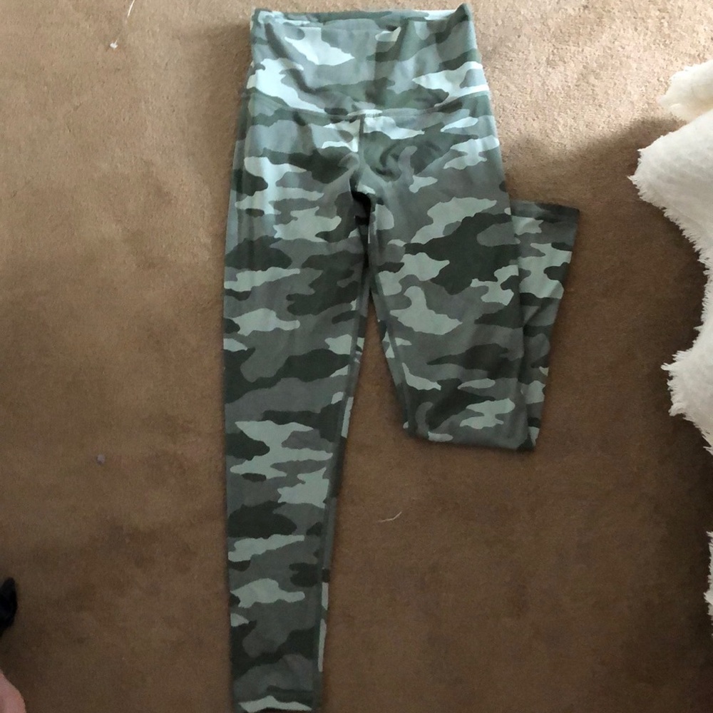 Green Camo Active Leggings